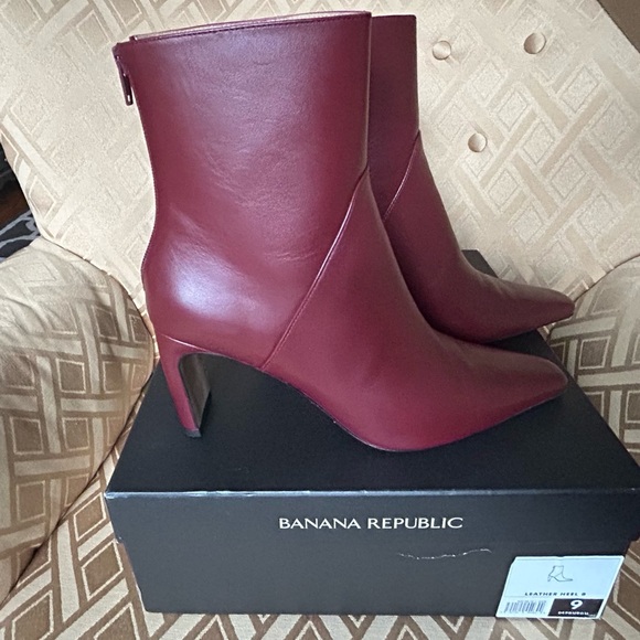 Banana Republic Italian Leather Ankle Boot New In Box Sz 9 - Picture 10 of 15